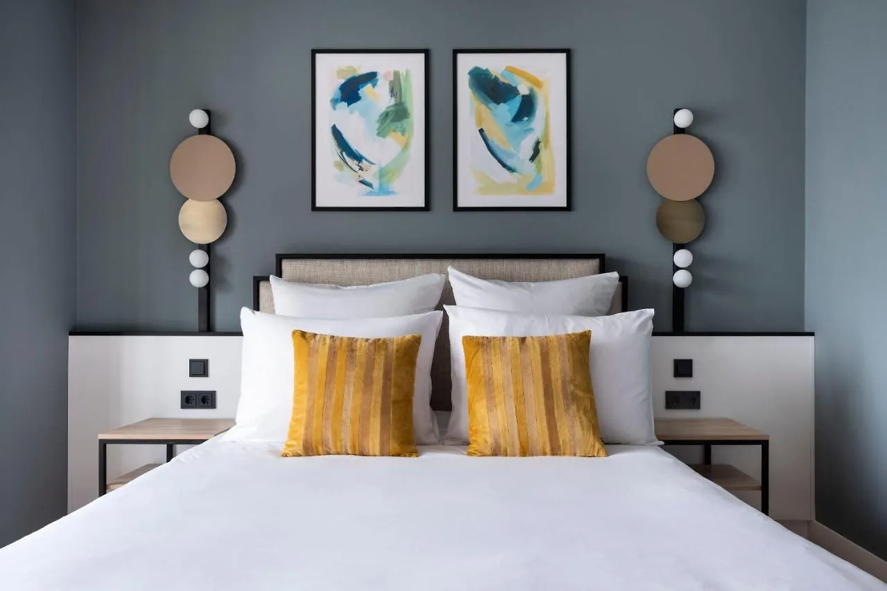 Numa Berlin Arc Aparthotel 4*,